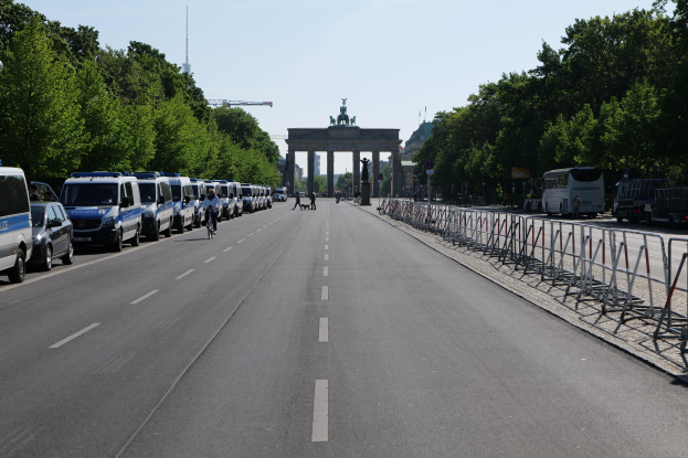 POL-SU: Polizei beschlagnahmt Fahrzeuge im Verdacht auf Straßenrennen