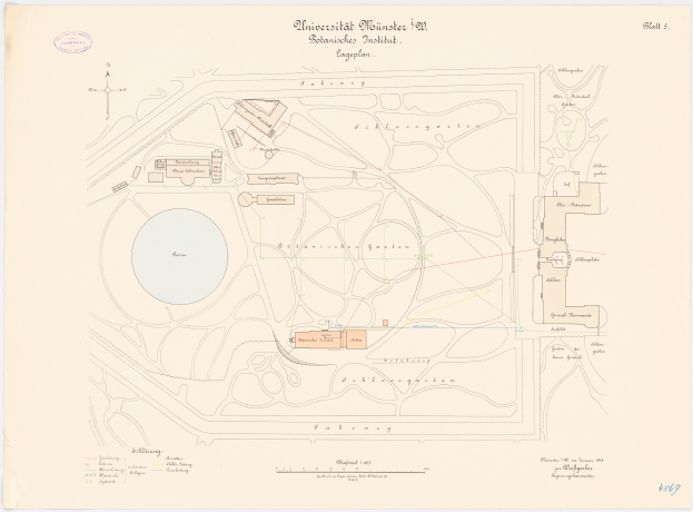 Ein detaillierter Stadtplan von Berlin, Deutschland, mit der Universität Münster in der Mitte, der Gebäude, Straßen und andere Merkmale sowie Text mit Informationen zur Größe, Lage und Annehmlichkeiten der Universität zeigt.